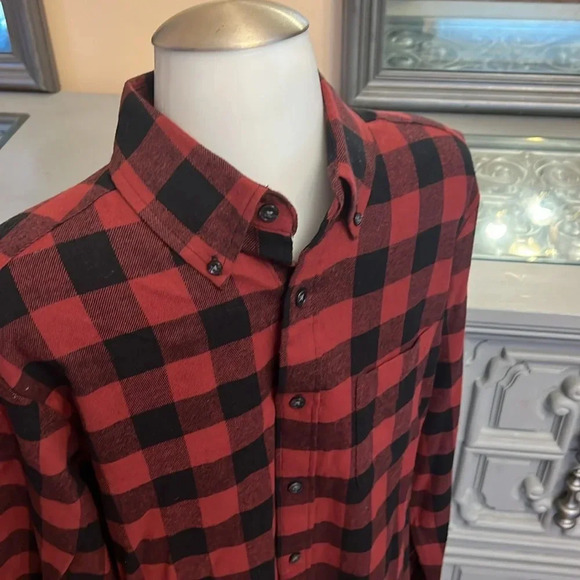 John Ashford Small Buffalo check thick button down shirt - Picture 2 of 5